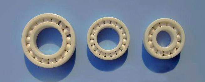 ISO 16949 500 ℃ ZrO2 1300 HRC Bantalan Bola Keramik Penuh 0